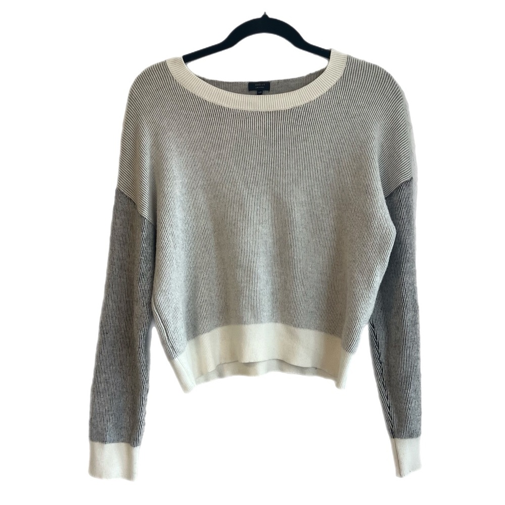 Debut Ribbed Crop Sweater S/M Gray Cream Soft Knit Colorblock